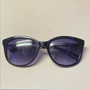 Tommy Hilfiger Heritage Dark Frame Women's Sunglasses